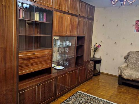 квартира по адресу Віктора Ярмоли ул., 4