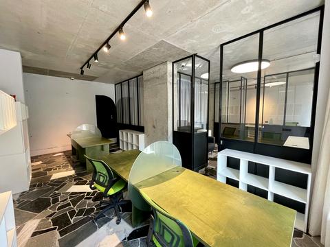 комерційна за адресою Михайла Максимовича вул. (Онуфрія Трутенка), 3-Д