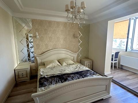 квартира за адресою Симоненко, 113