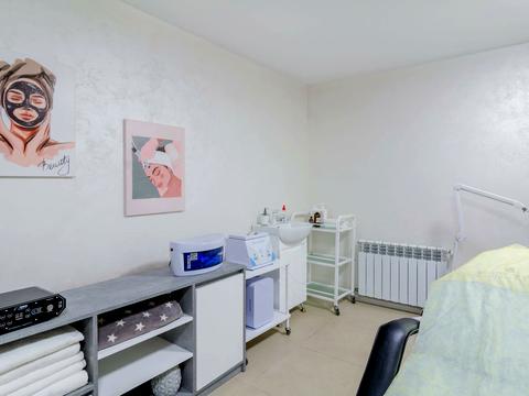 комерційна за адресою Новоместенская, 10