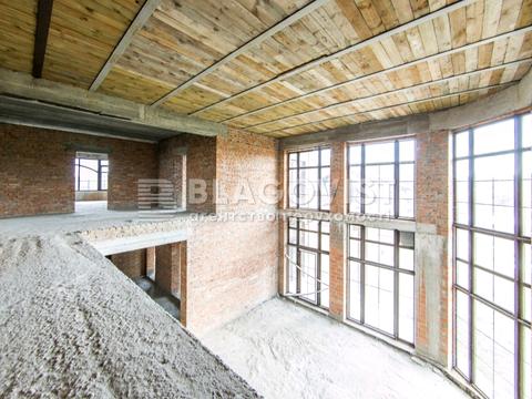 будинок за адресою Каштанова вул., 8