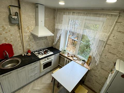 квартира за адресою житловий масив Тополя-1 вул., 2