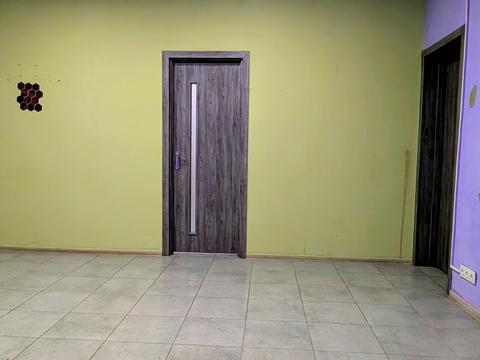 комерційна за адресою Віктора Френчка вул., 3