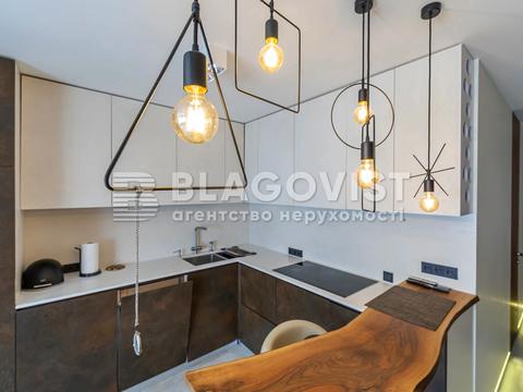 квартира за адресою Практична вул., 2