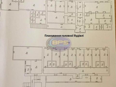 комерційна за адресою Стовпова вул., 30