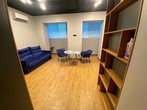 квартира по адресу Мольера ул., 77