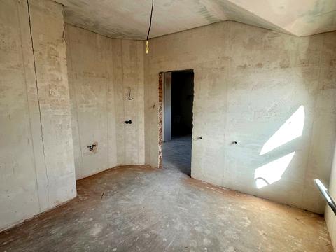 будинок за адресою с. Романків, Розкішна