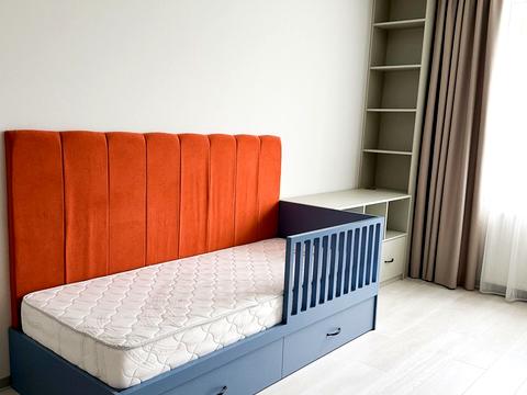 квартира за адресою Салютна вул., 1-Б
