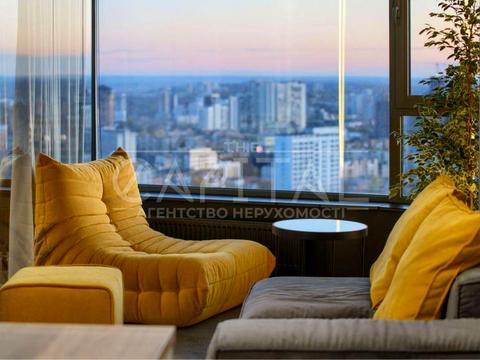 коммерческая по адресу Кловский спуск (Кловський), 7