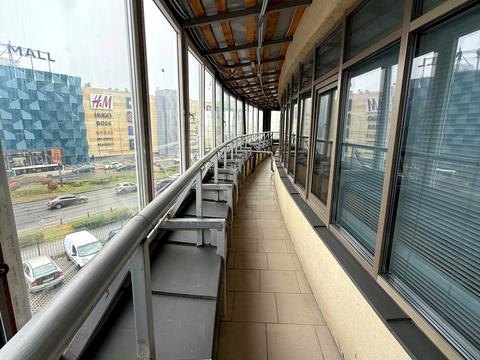 комерційна за адресою Дніпровська набережна вул., 23