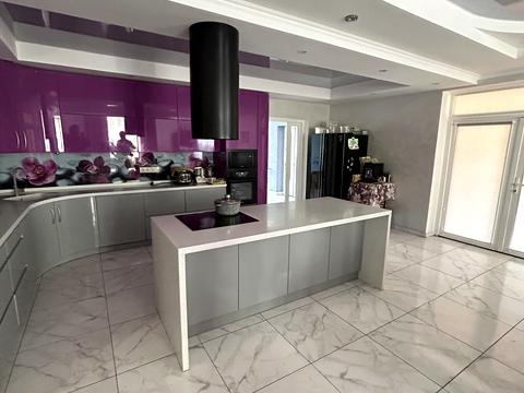 дом по адресу Варшавська