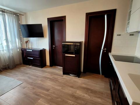 квартира по адресу Гвардейцев-Широнинцев ул., 49а