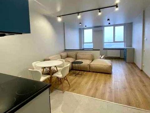 квартира за адресою Миколи Бажана просп., 17