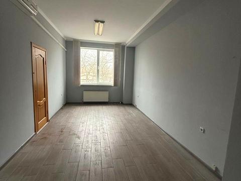 комерційна за адресою Івана Франка вул., 55