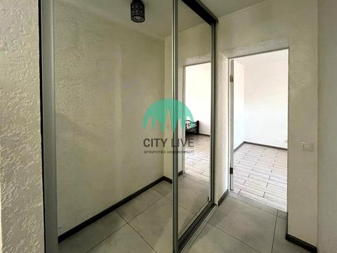 квартира за адресою Олександра Довженка вул., 6