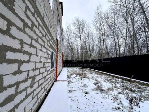 комерційна за адресою Дарницький, 1