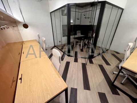 комерційна за адресою Кловський узвіз, 7