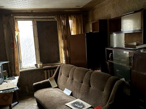 квартира за адресою Космонавтів вул., 5а