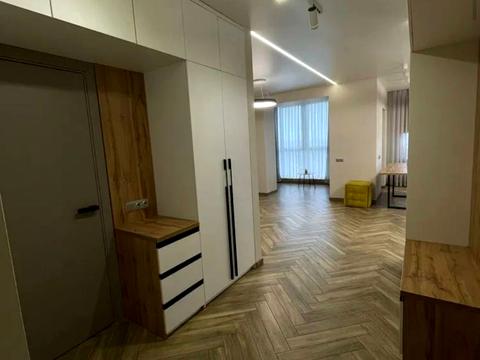квартира по адресу Героїв Крут ул. (Комунарів), 4/1