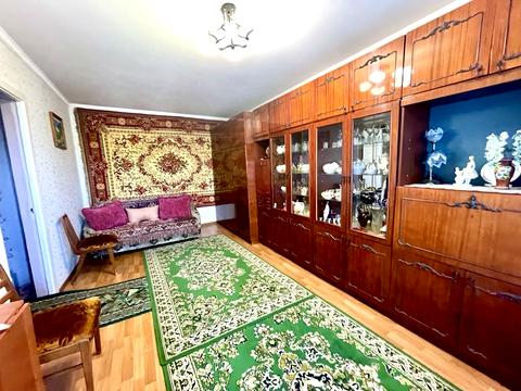 квартира за адресою Космонавтів, 80