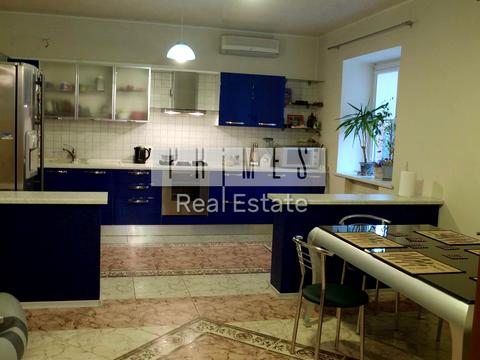 будинок за адресою Весняна вул.