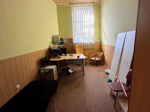 коммерческая по адресу Академика Белелюбского ул., 70