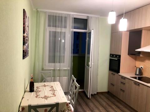 квартира за адресою Любомира Гузара просп. (Космонавта Комарова), 46-Б