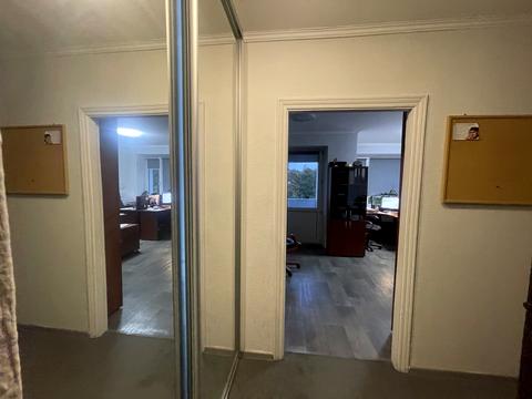 комерційна за адресою Ореста Васкула вул., 8-А