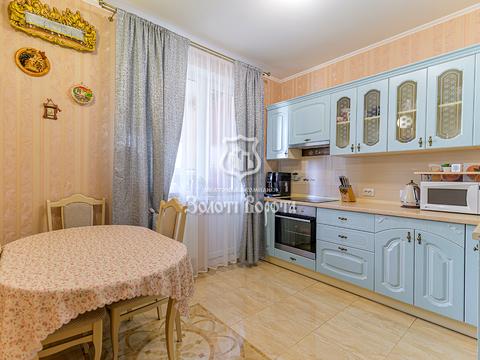 квартира за адресою Драгоманова вул., 6/1