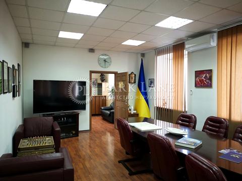 коммерческая по адресу Генерала Шаповала ул. (Механізаторів), 10