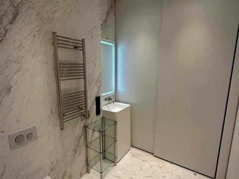 квартира за адресою Андрія Верхогляда вул. (Михайла Драгомирова), 14-А