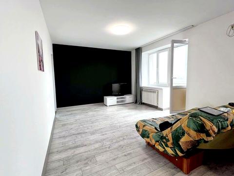 квартира за адресою Любомира Гузара просп. (Космонавта Комарова), 14