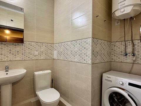 квартира за адресою Сім'ї Кульженків вул. (Петра Дегтяренка), 37