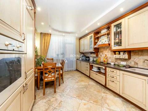 квартира по адресу Юлии Здановской ул. (Ломоносова), 75-А