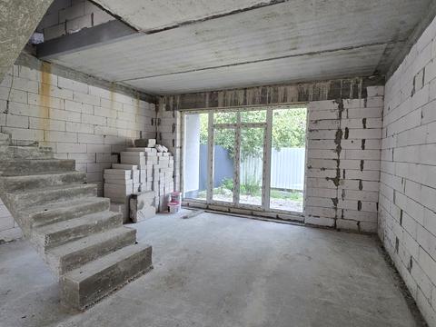 будинок за адресою Українська вул.