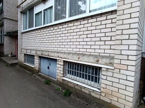 квартира за адресою вул. Відінська, 27