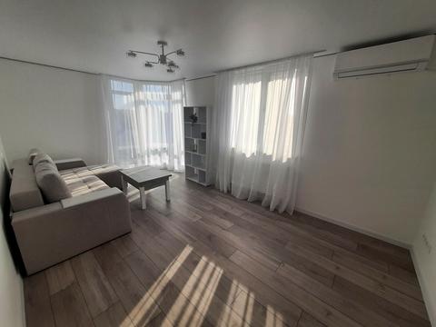квартира за адресою Білогірська вул., 18-Б