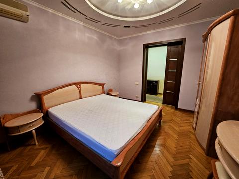 квартира по адресу Конституции пл., 2/2