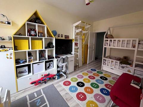 квартира за адресою Регенераторна вул., 4