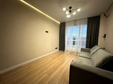 квартира за адресою Роксоляни вул., 33а