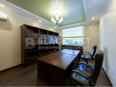 комерційна за адресою Київ, Антоновича вул. (Горького), 131