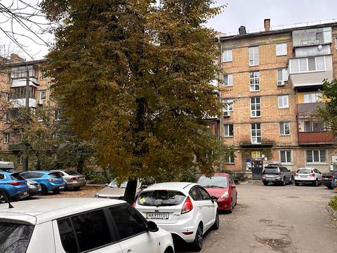 квартира за адресою Авіаконструктора Антонова вул., 4