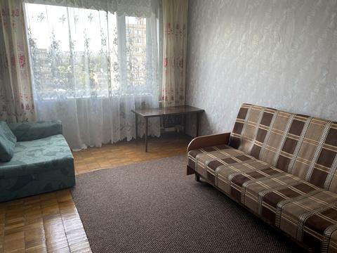 квартира за адресою Зої Гайдай вул., 9-А