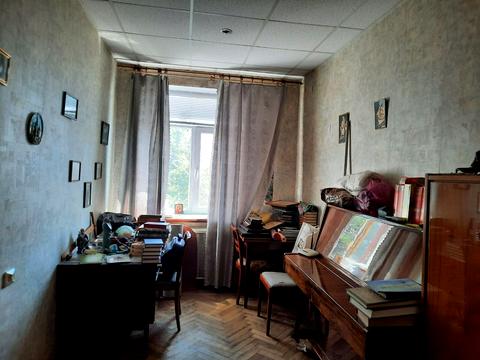 квартира за адресою Куликівський узвіз (Революції), 8/10