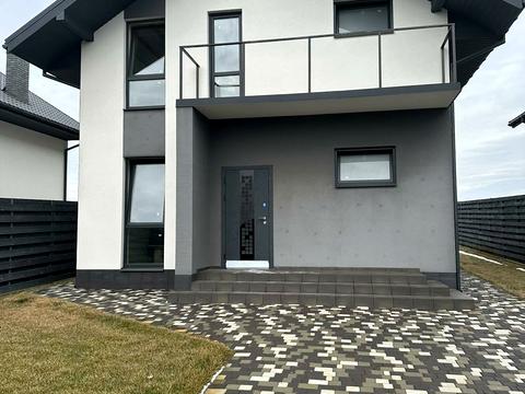 будинок за адресою Травнева