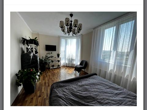 квартира за адресою Білогірська вул., 18-Г