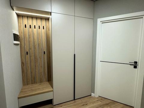 квартира за адресою Домбровського вул., 3