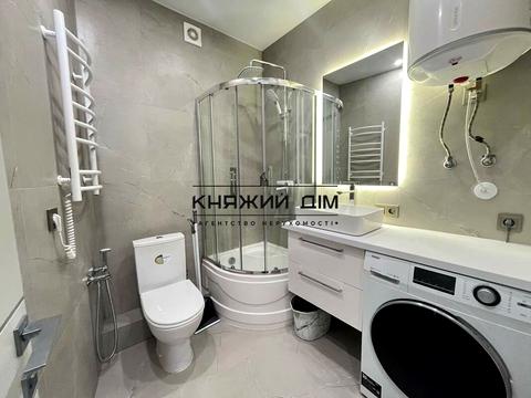 квартира за адресою Дніпровська набережна вул., 17В