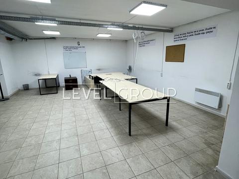 коммерческая по адресу Одесская ул., 68