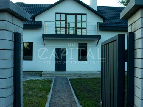 будинок за адресою с. Романків, Розкішна